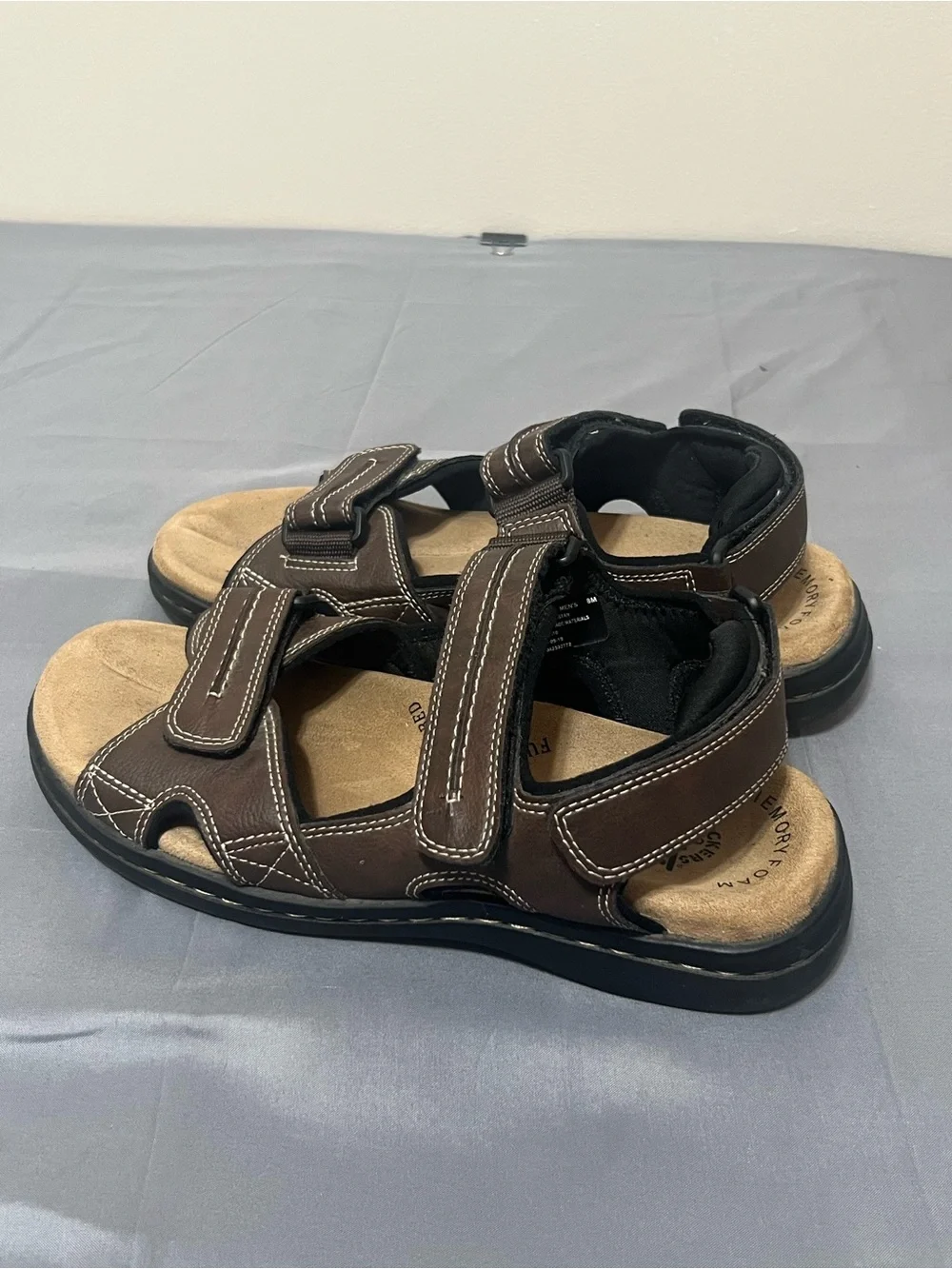 Dockers Sandals Mens Size 8M Wide Brown Memory Foam Hook & Loop Sport 90-21389